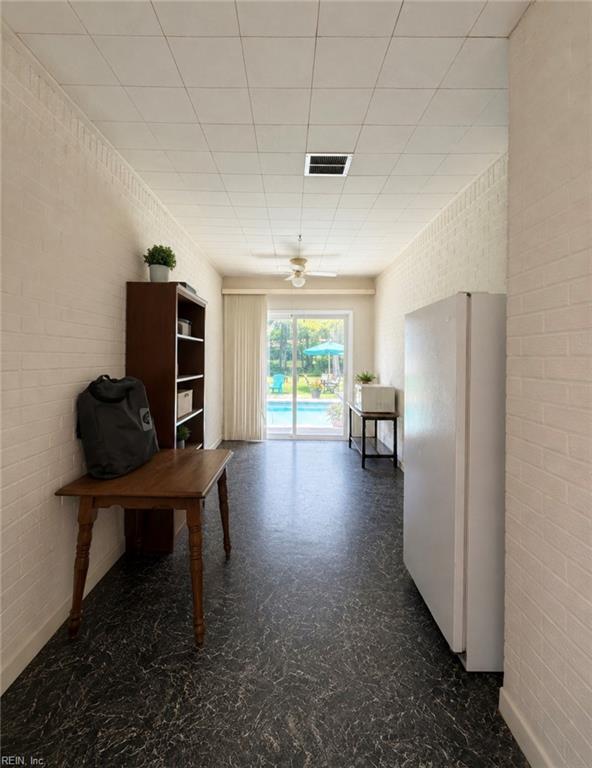 111 Goldcrest Drive Dr Property Photo 11