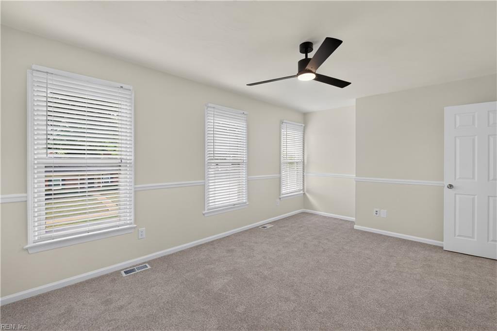 2176 Kenwood Dr Property Photo 11