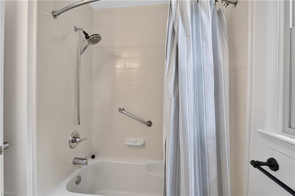 2176 Kenwood Dr Property Photo 13