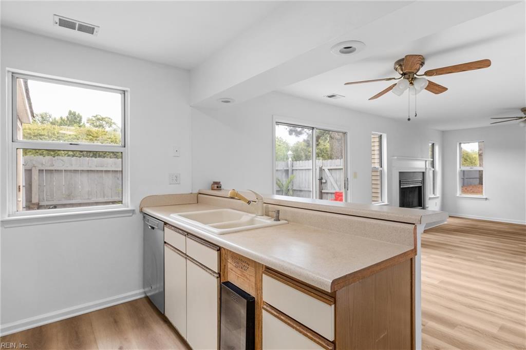 710 Gemstone Ln Property Photo 9