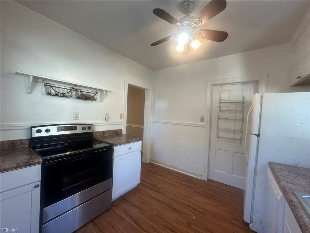 8803 Granby St Property Photo 7