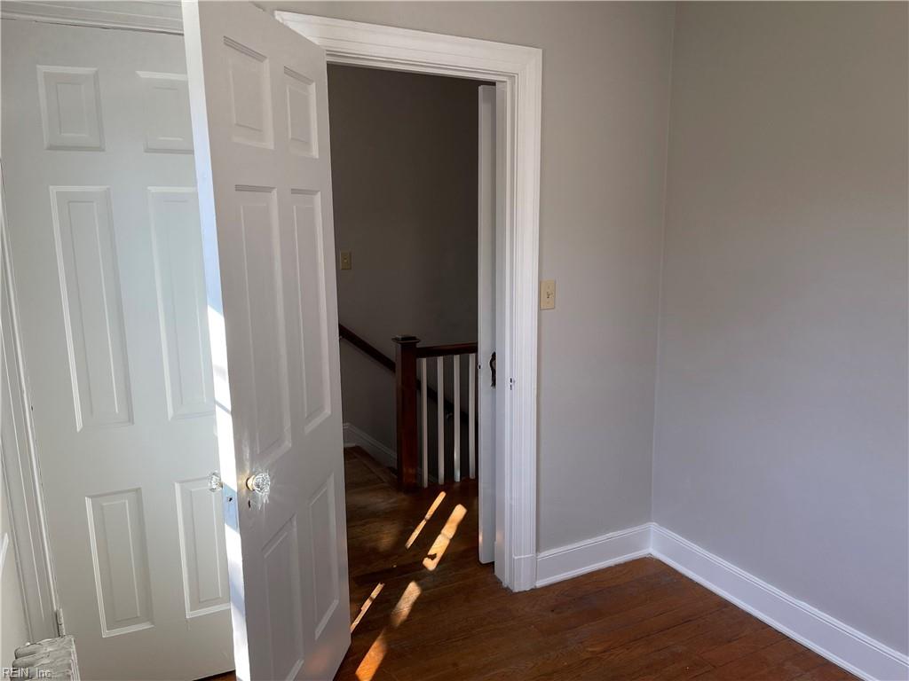8803 Granby St Property Photo 16