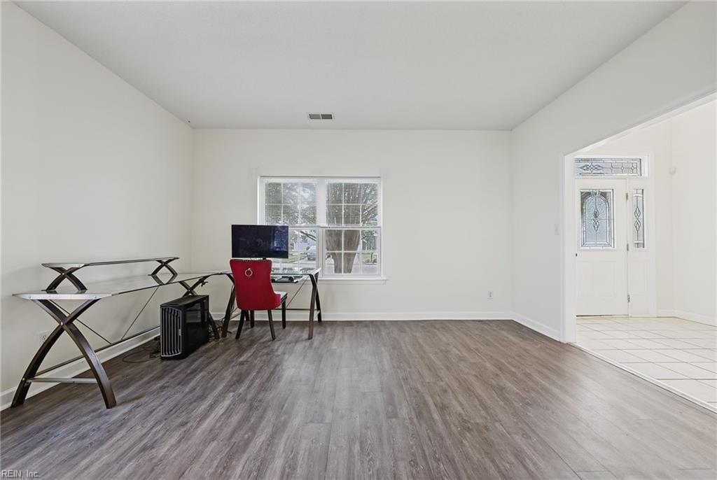 6709 Glasgow St Property Photo 7