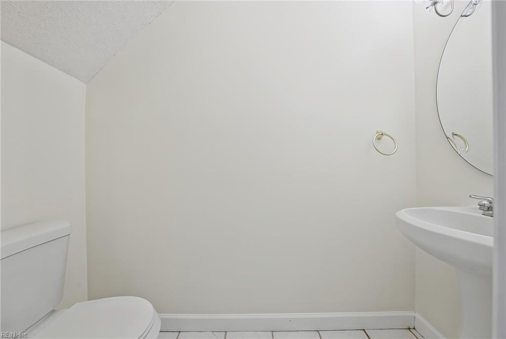 6709 Glasgow St Property Photo 23