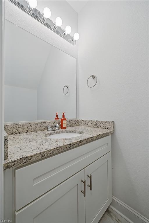 18 Maplewood St Property Photo 23