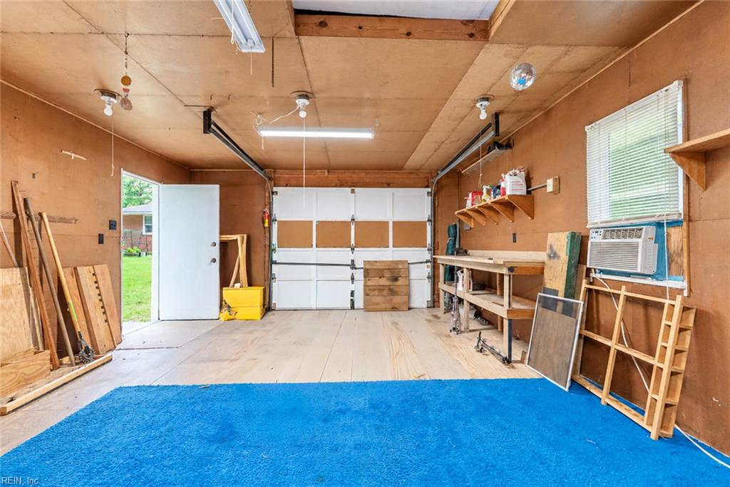 136 Princess Margaret Dr Property Photo 32
