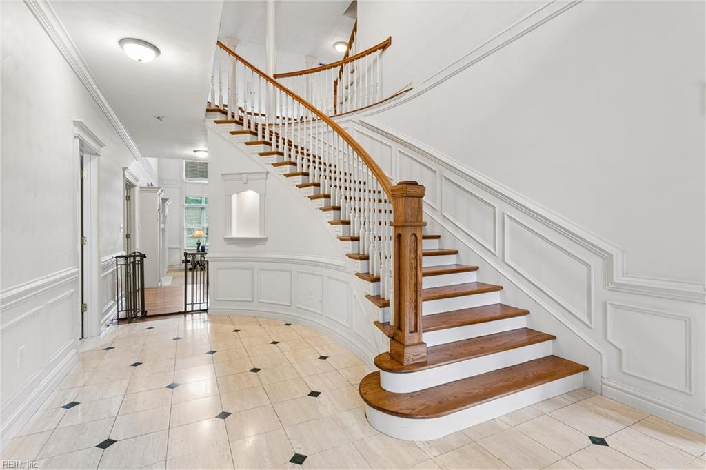 102 Prestwick Property Photo 8
