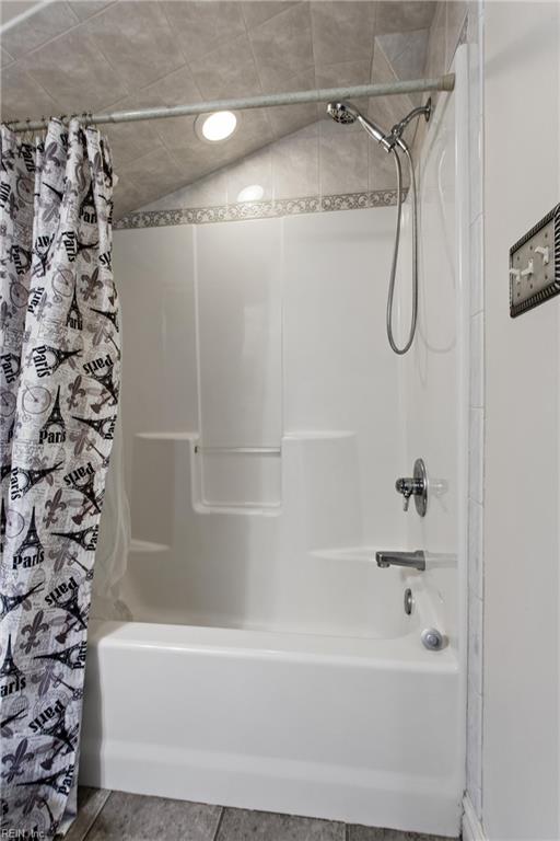 102 Prestwick Property Photo 32