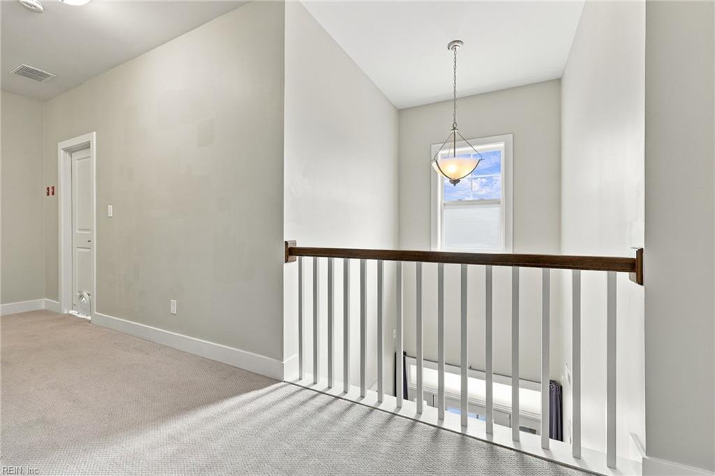 2909 Bermuda Grass Loop Property Photo 28