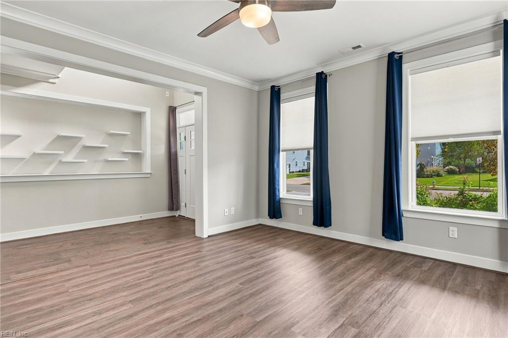 2909 Bermuda Grass Loop Property Photo 30