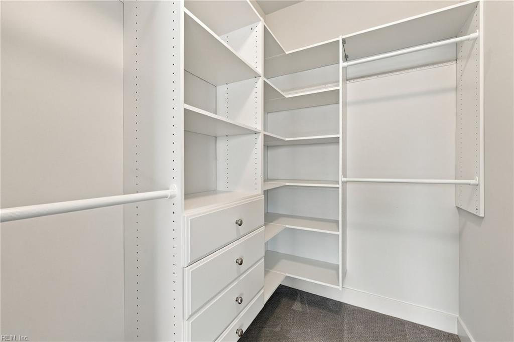 2909 Bermuda Grass Loop Property Photo 43