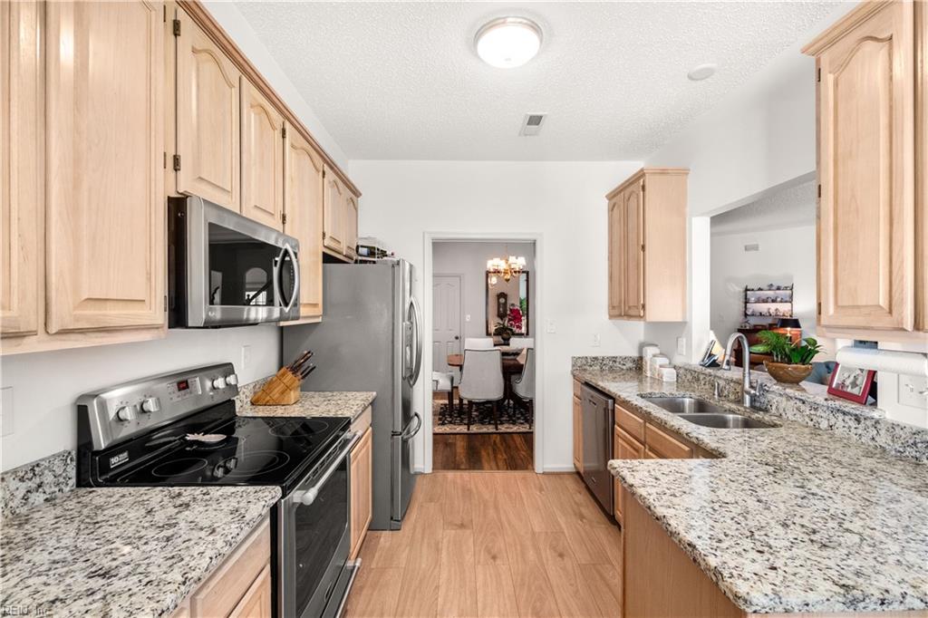 917 Royal Cove Way Property Photo 10