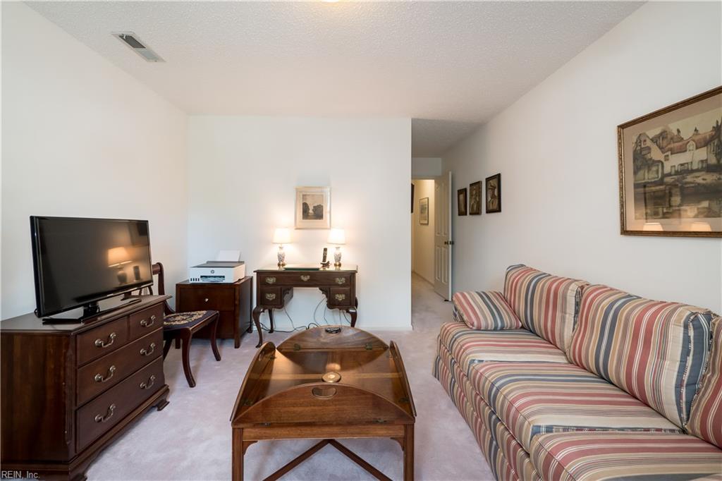 917 Royal Cove Way Property Photo 28
