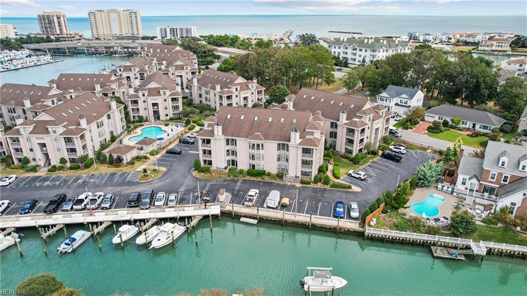 423 Harbour Pt Property Photo 35