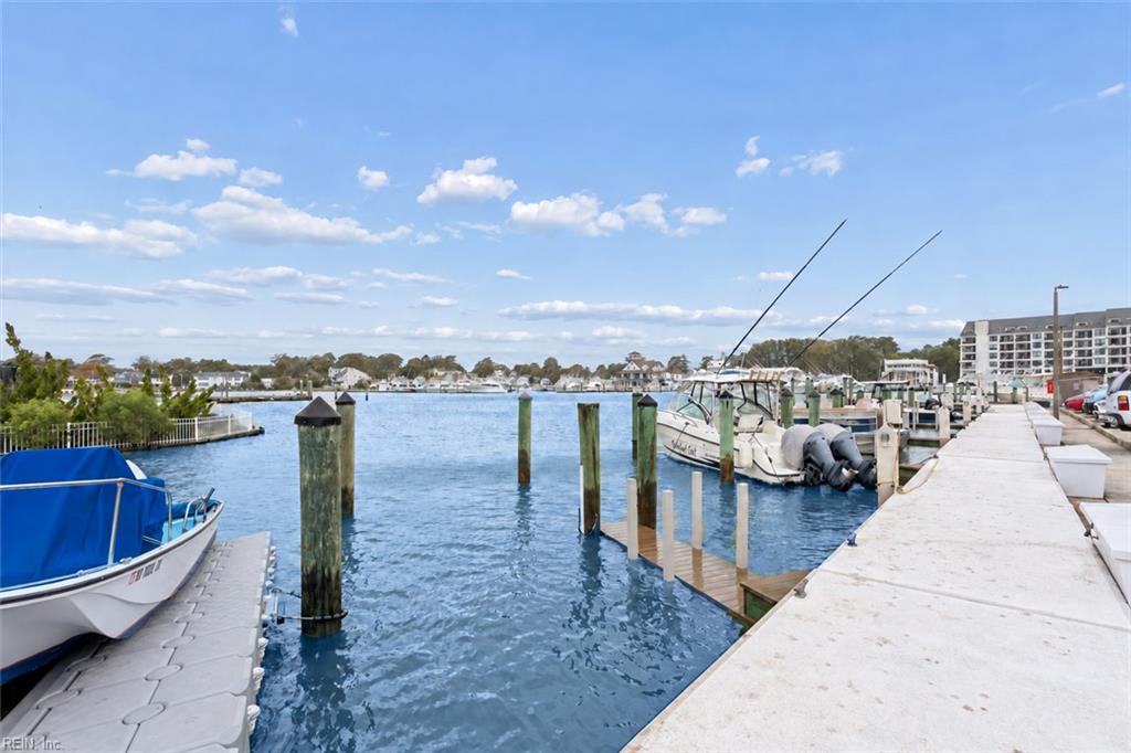 423 Harbour Pt Property Photo 40