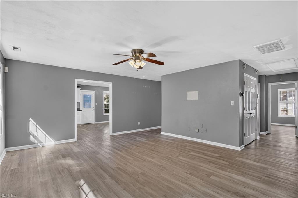 3115 Saint Mihiel Ave Property Photo 8
