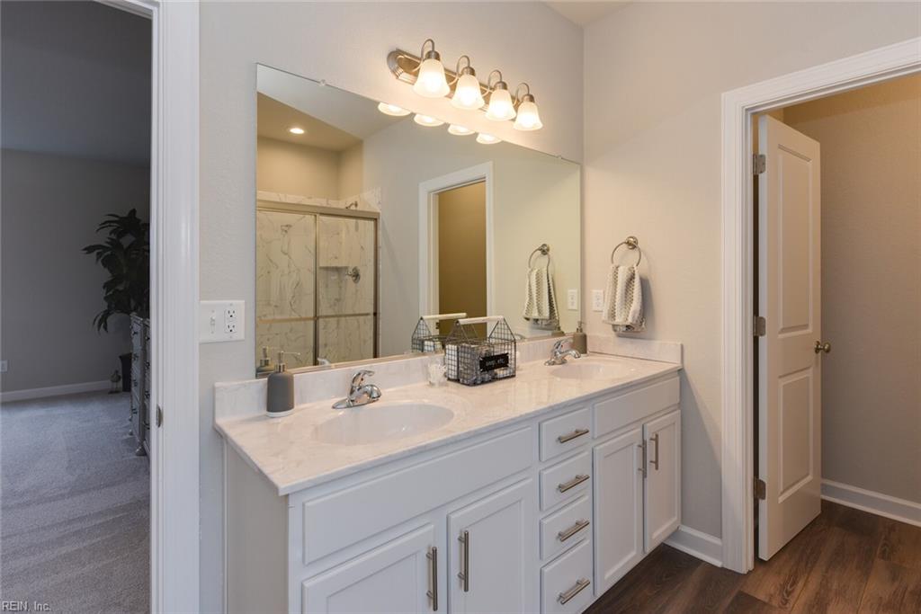 1011 Cedar Tree Ct Property Photo 18