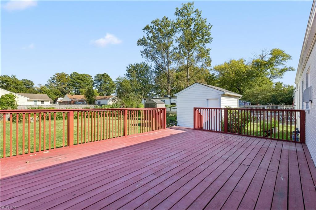 212 Lynnhaven Dr Property Photo 42