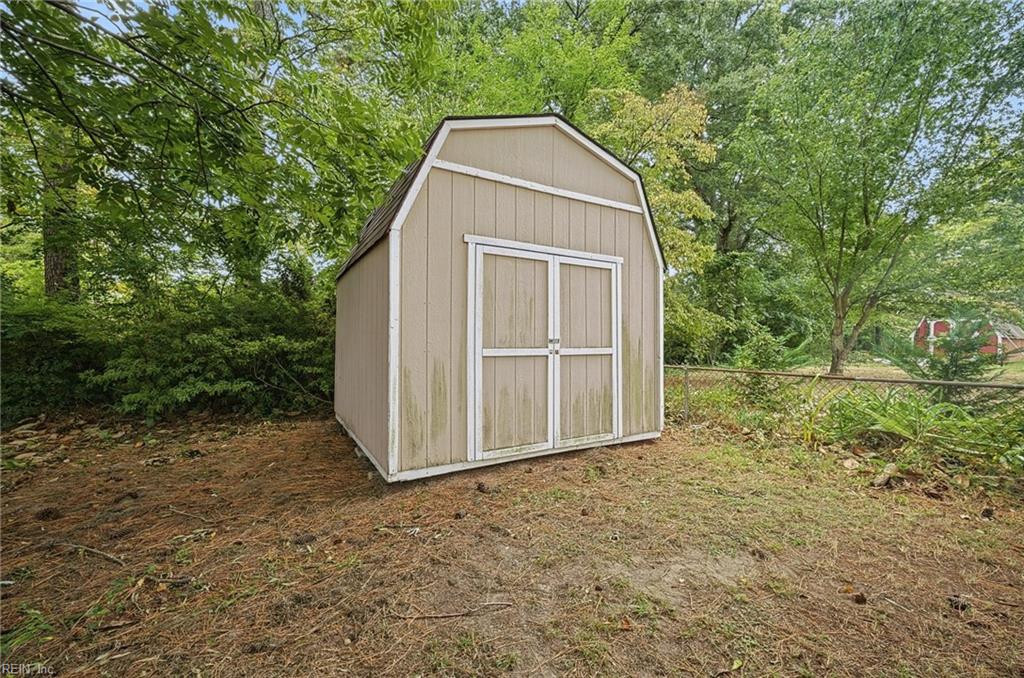 5221 Bonneydale Rd Property Photo 35