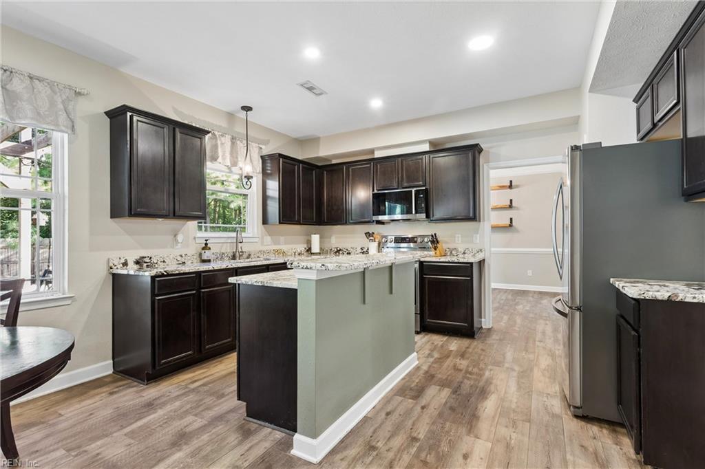 3894 Ordinary Loop Property Photo 10