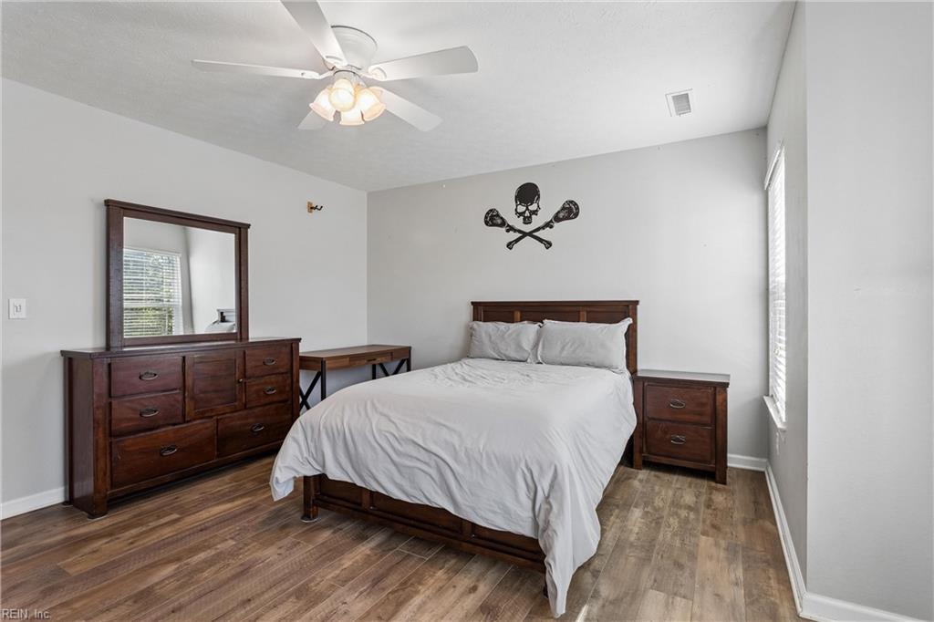 3894 Ordinary Loop Property Photo 20
