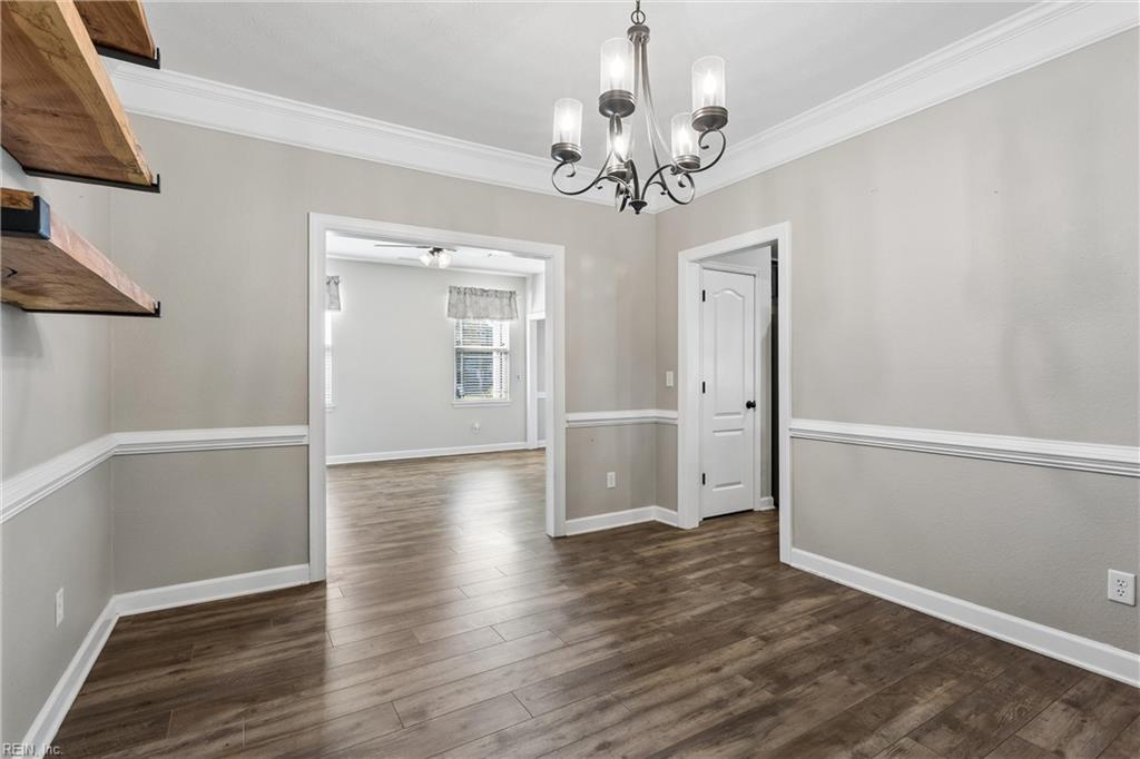 3894 Ordinary Loop Property Photo 40