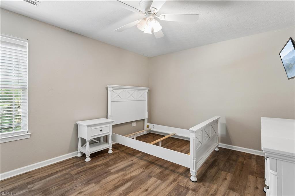3894 Ordinary Loop Property Photo 41