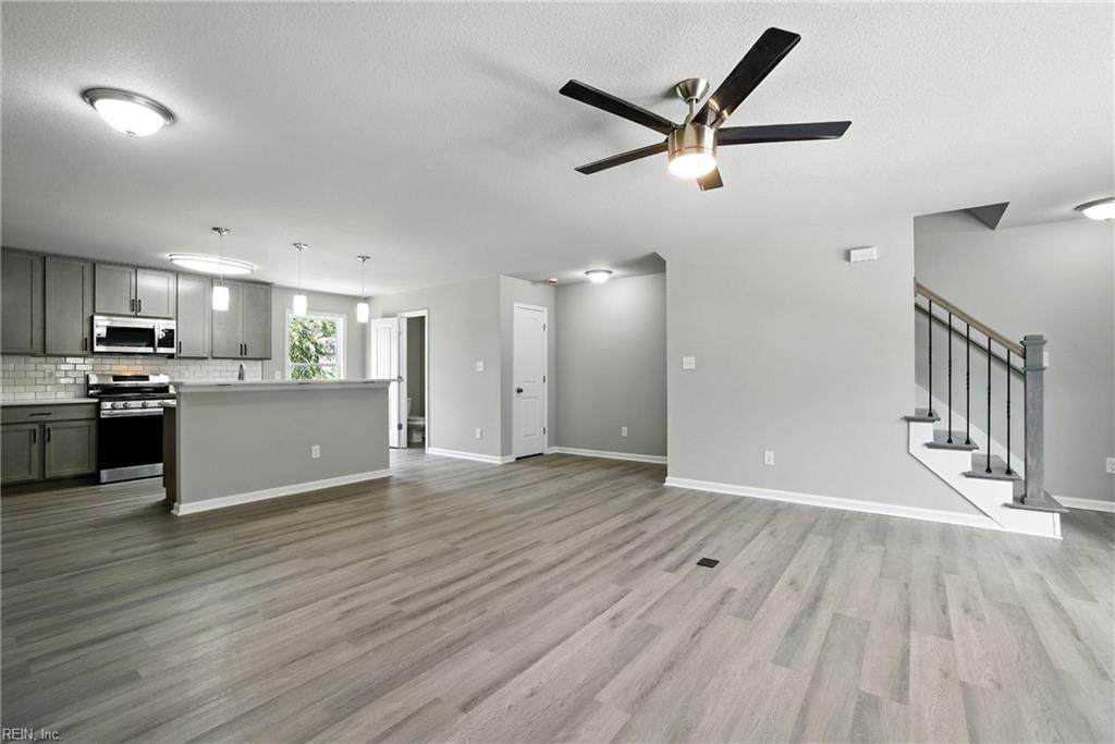 5000 Lacy Ct Property Photo 8