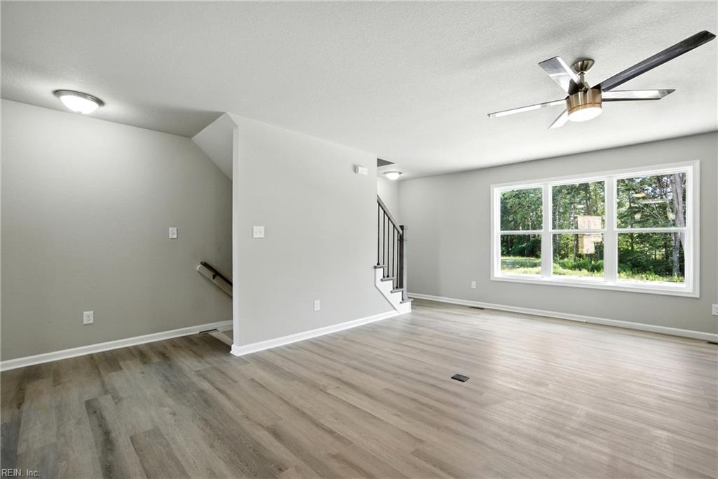 5000 Lacy Ct Property Photo 9