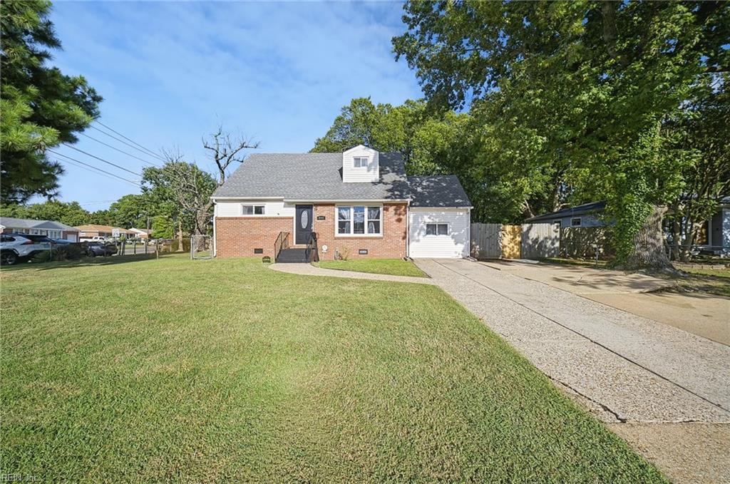 848 Aragona Blvd Property Photo 2