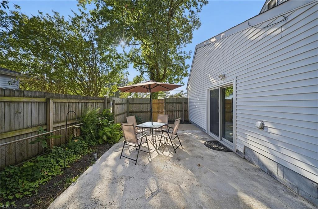 848 Aragona Blvd Property Photo 29