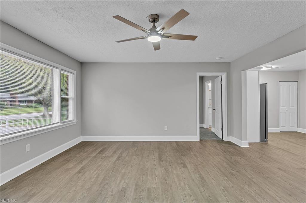 3645 Wedgefield Ave Property Photo 10