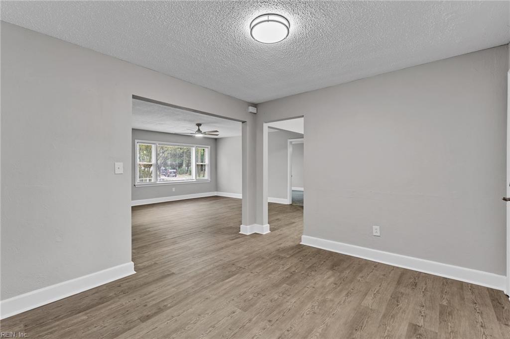3645 Wedgefield Ave Property Photo 17