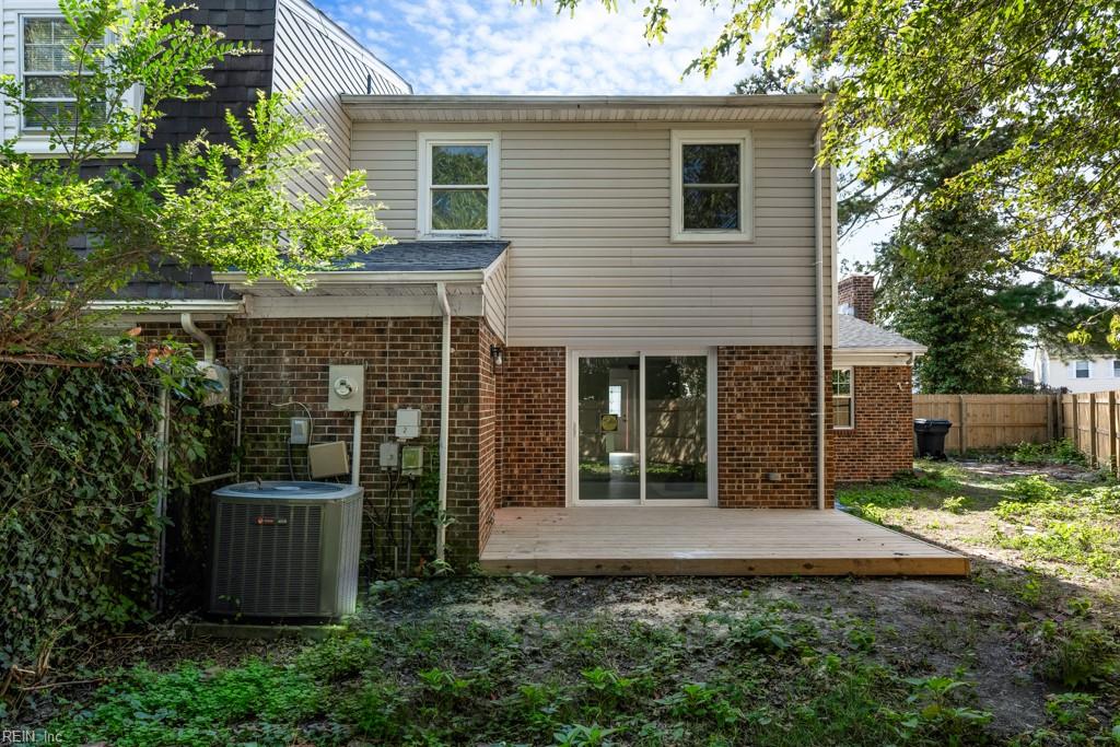 844 N Buckingham Ct Property Photo 30