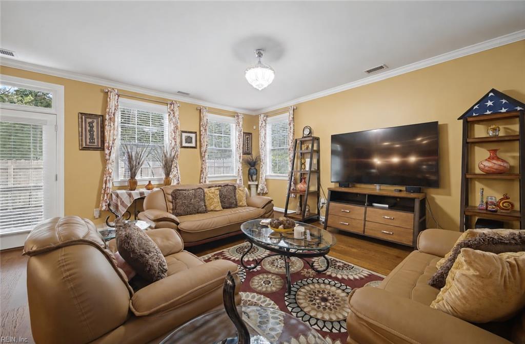 4265 Kenton Ln Property Photo 9