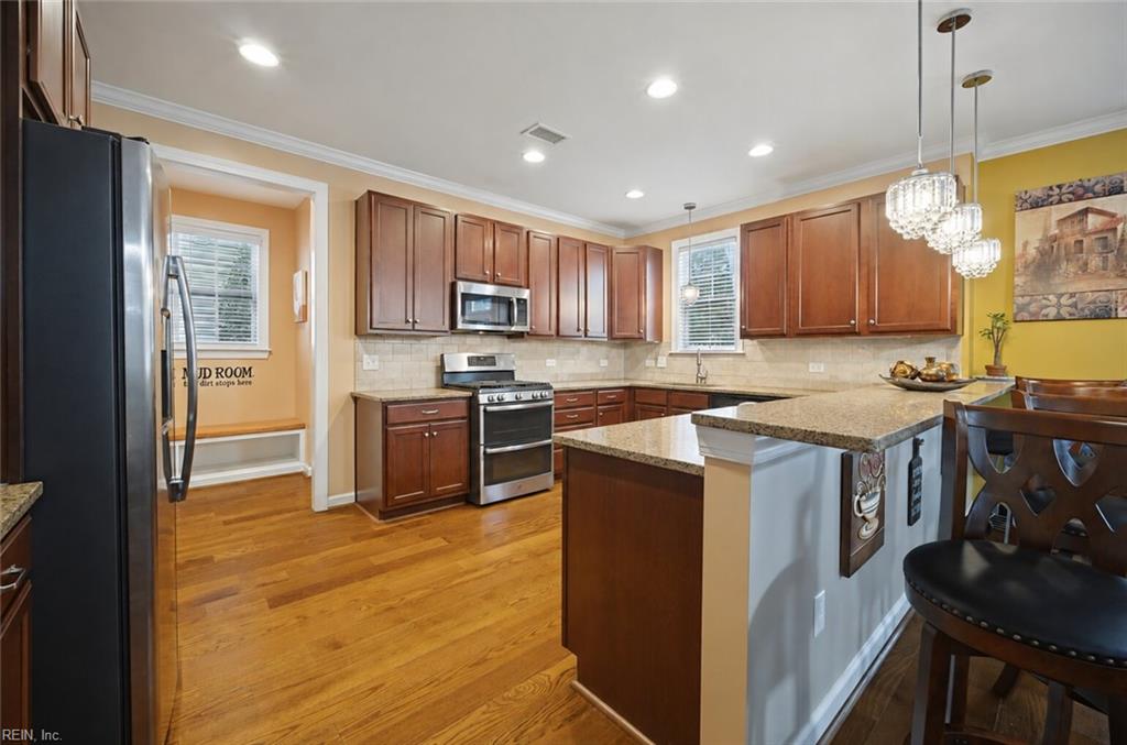 4265 Kenton Ln Property Photo 10