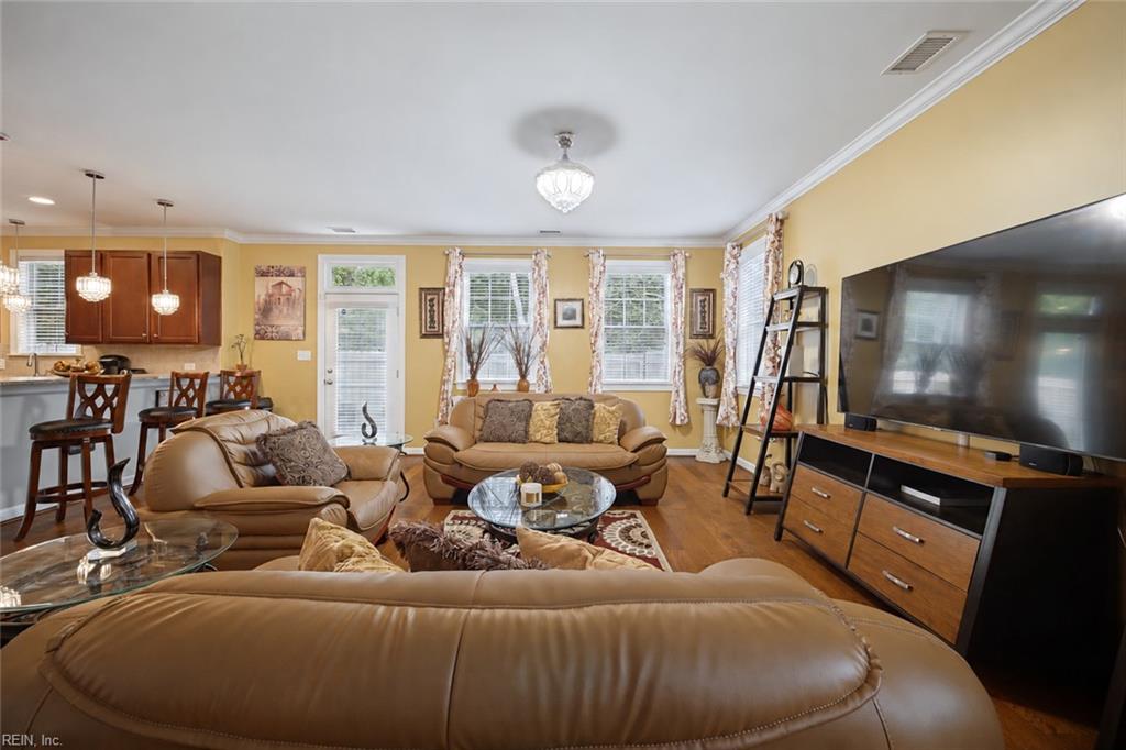 4265 Kenton Ln Property Photo 10