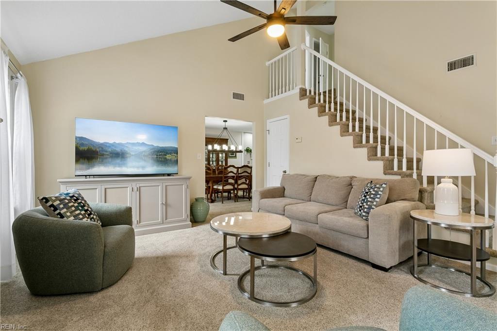 1801 Westgate Cir Property Photo 7