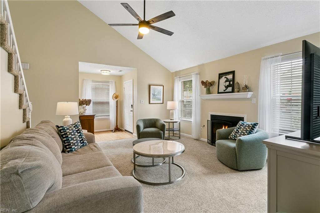 1801 Westgate Cir Property Photo 8