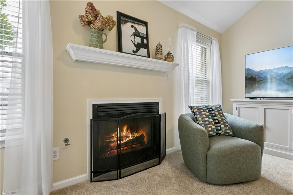 1801 Westgate Cir Property Photo 9