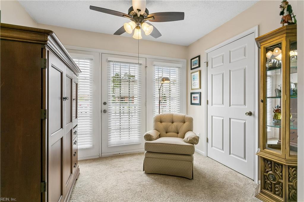 1801 Westgate Cir Property Photo 13