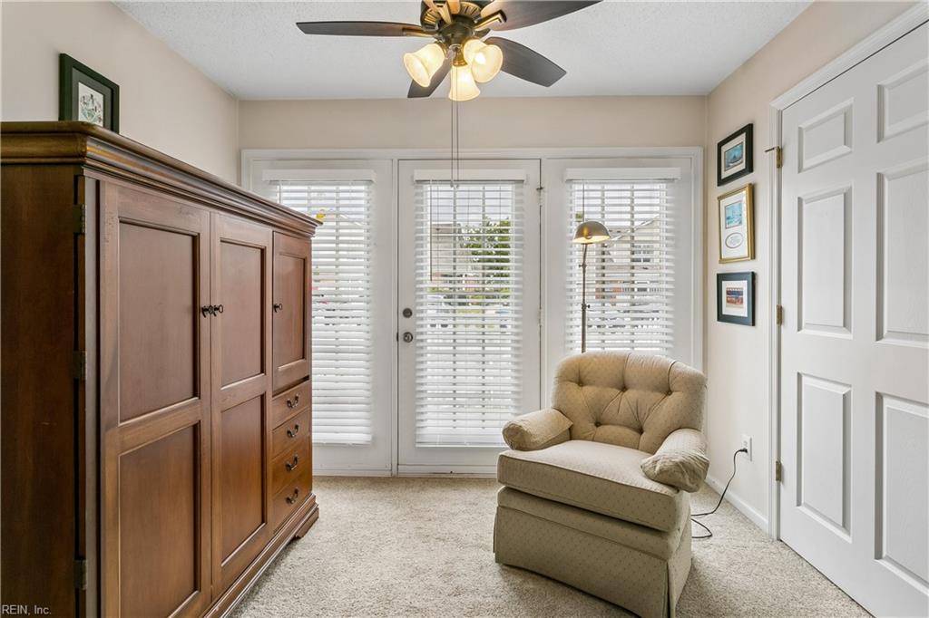 1801 Westgate Cir Property Photo 15
