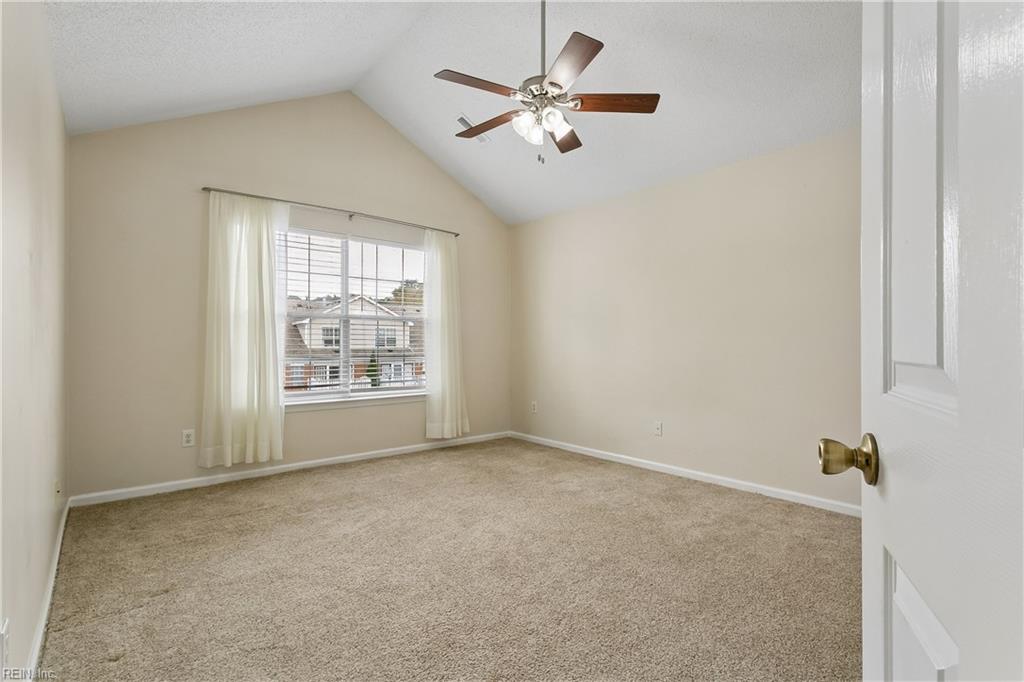 1801 Westgate Cir Property Photo 30