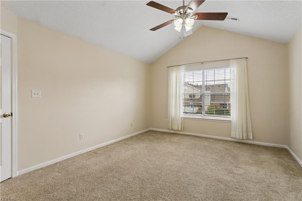 1801 Westgate Cir Property Photo 32