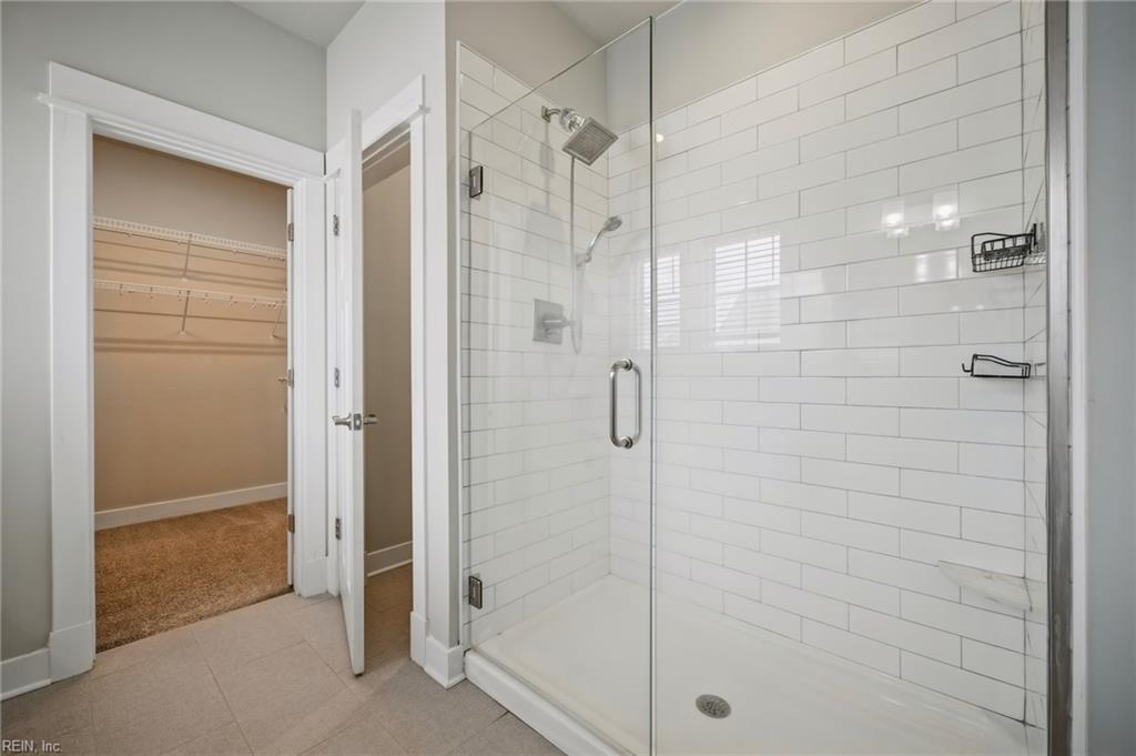 100 Chalmers Dr Property Photo 38