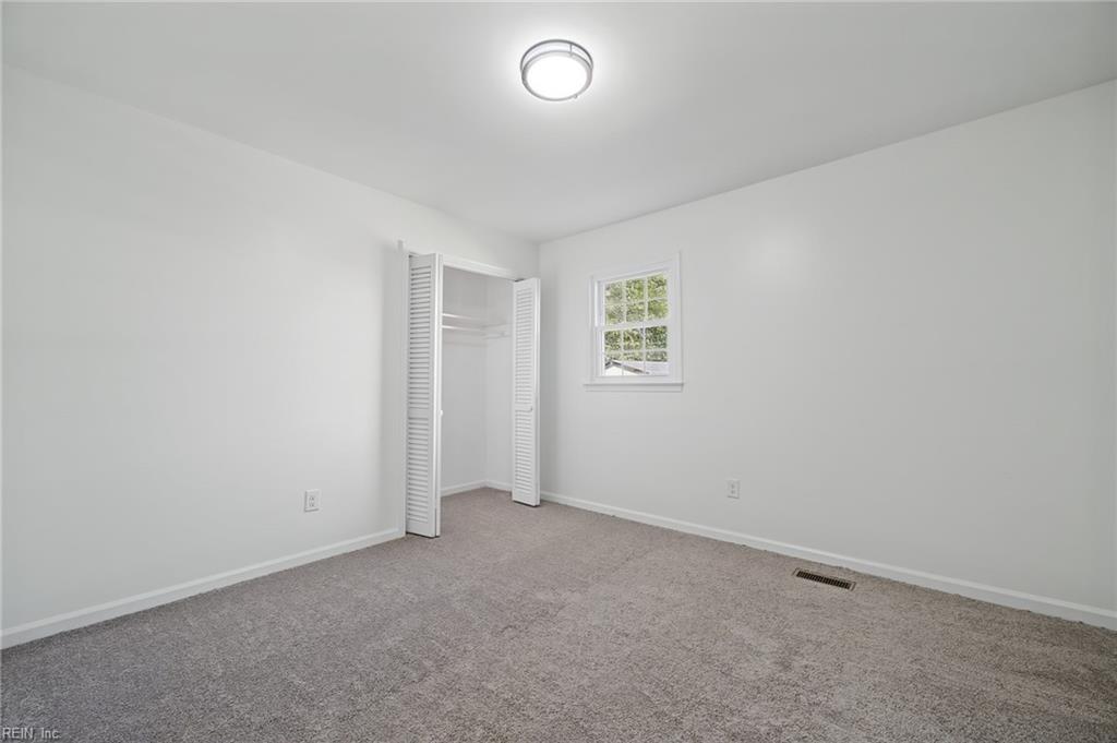 1057 Clipper Dr Property Photo 22