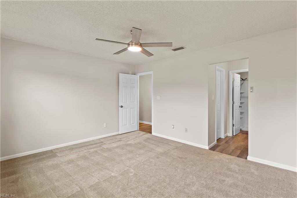 3964 Roebling Ln Property Photo 17