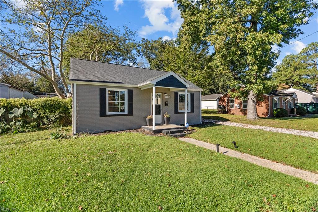 4809 Vick St Property Photo 3