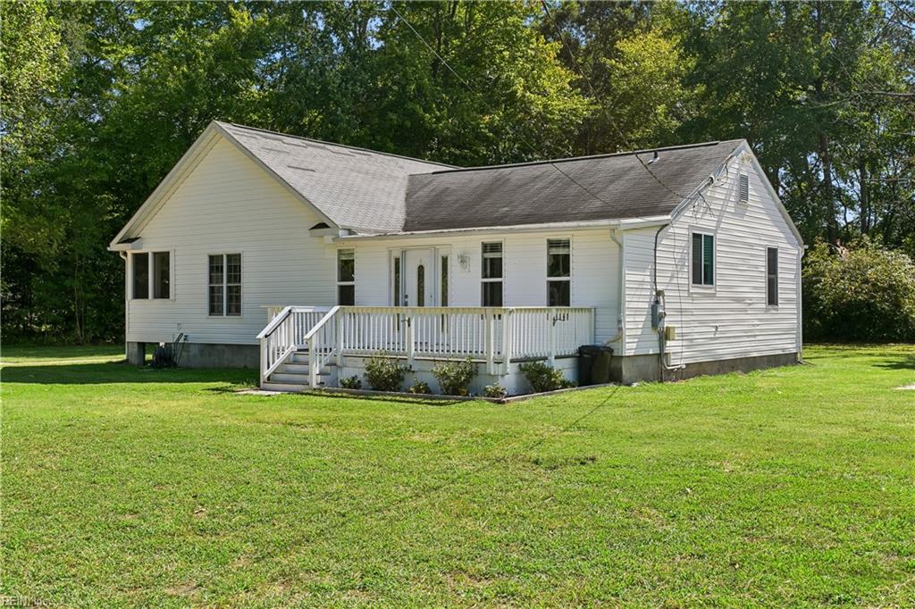 317 Browns Ln Property Photo 1