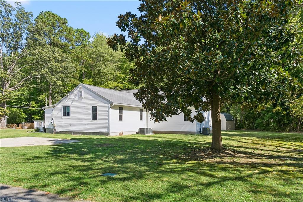 317 Browns Ln Property Photo 42